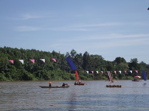 โครงการจัดงานลอยกระทงและแข่งเรือยาว